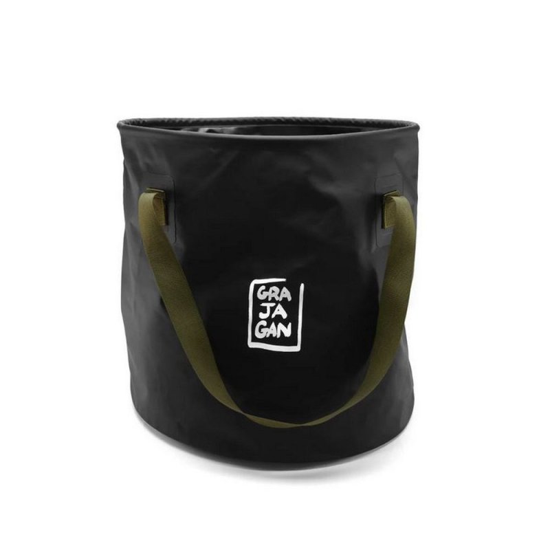 The Grajagan 70L surf changing bucket for the beach
